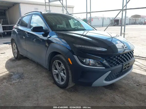 KM8K6CAB6NU832804 2022 HYUNDAI KONA - Image 1