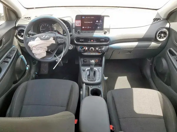 KM8K6CAB6NU837923 2022 HYUNDAI KONA - Image 8