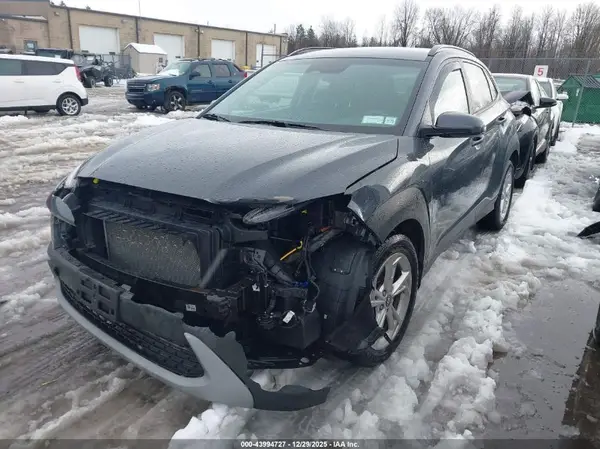 KM8K6CAB6NU882022 2022 HYUNDAI KONA - Image 2