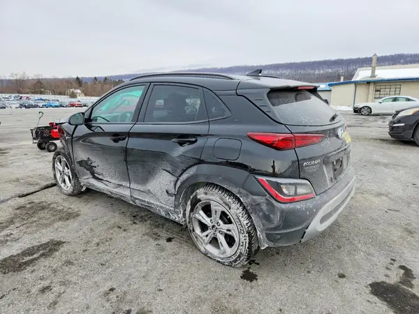 KM8K6CAB6NU891769 2022 HYUNDAI KONA - Image 2
