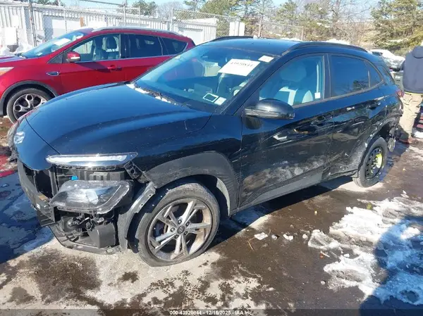 KM8K6CAB6PU014878 2023 HYUNDAI KONA - Image 2