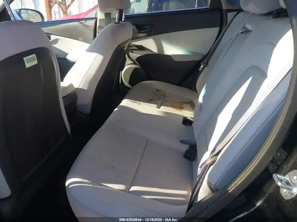 KM8K6CAB6PU014878 2023 HYUNDAI KONA - Image 8