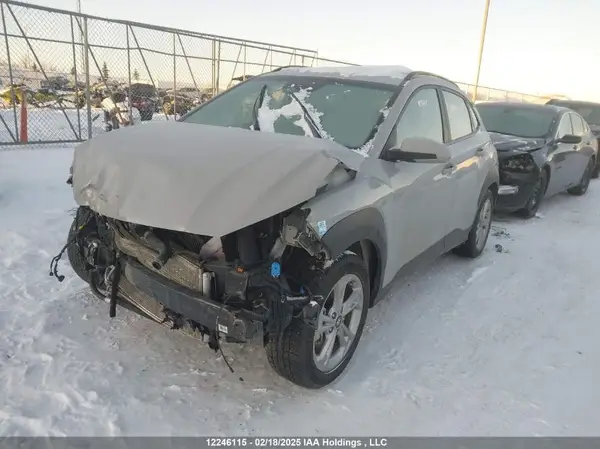 KM8K6CAB6PU027498 2023 HYUNDAI KONA - Image 2