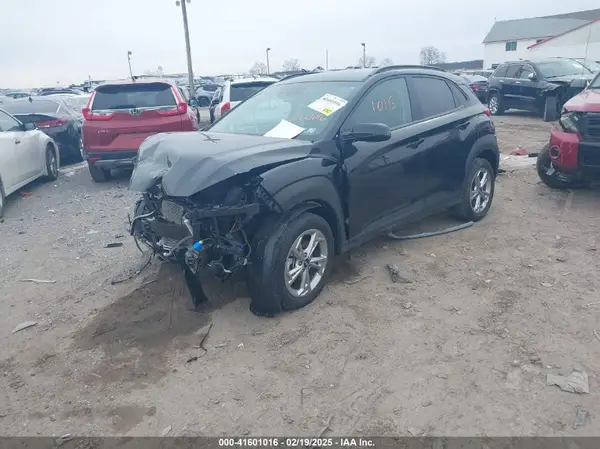 KM8K6CAB6PU038615 2023 HYUNDAI KONA - Image 2