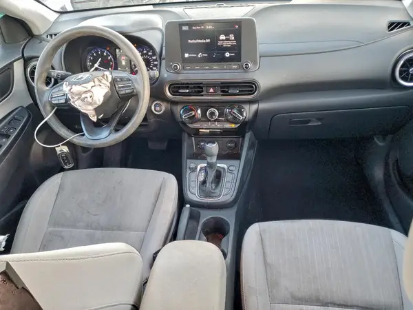 KM8K6CAB6PU049422 2023 HYUNDAI KONA - Image 8