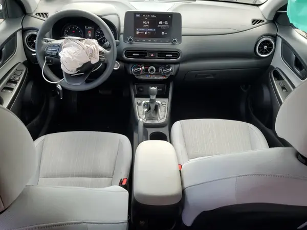 KM8K6CAB6PU053549 2023 HYUNDAI KONA - Image 8