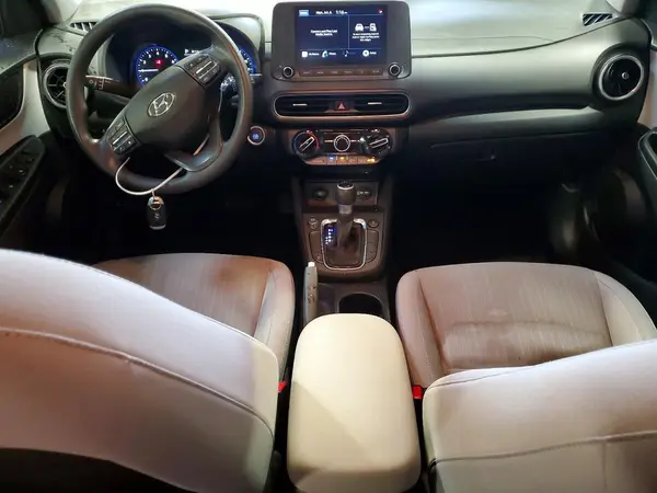 KM8K6CAB6PU977358 2023 HYUNDAI KONA - Image 8