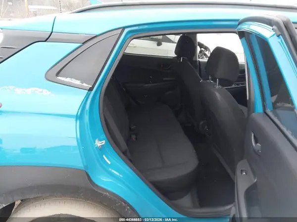 KM8K6CAB6PU981779 2023 HYUNDAI KONA - Image 8