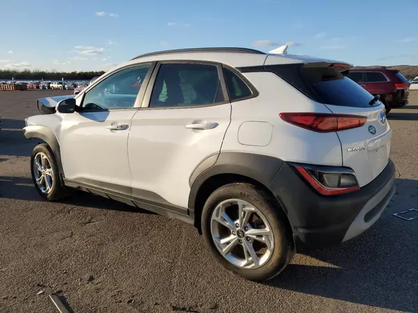 KM8K6CAB6PU984147 2023 HYUNDAI KONA - Image 2