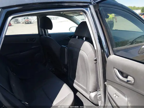 KM8K6CAB6PU988795 2023 HYUNDAI KONA - Image 8