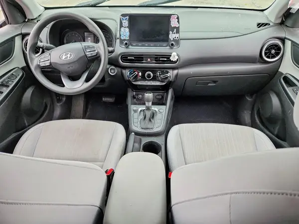 KM8K6CAB7NU877878 2022 HYUNDAI KONA - Image 8