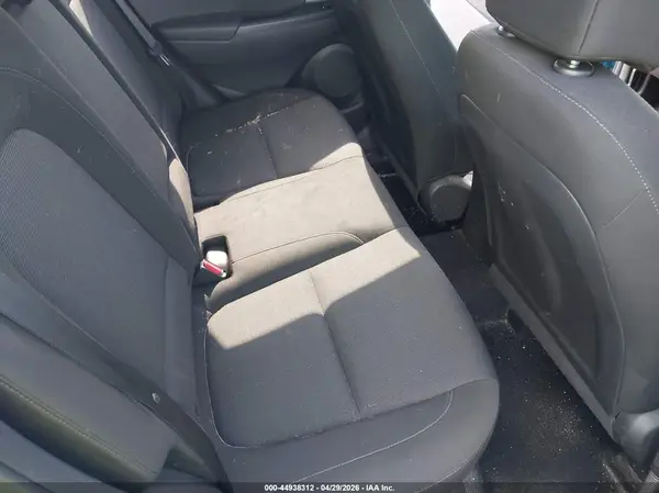 KM8K6CAB7NU878772 2022 HYUNDAI KONA - Image 8