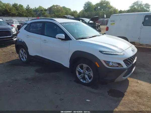 KM8K6CAB7NU901581 2022 HYUNDAI KONA - Image 1