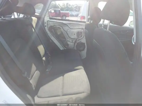 KM8K6CAB7NU901581 2022 HYUNDAI KONA - Image 8