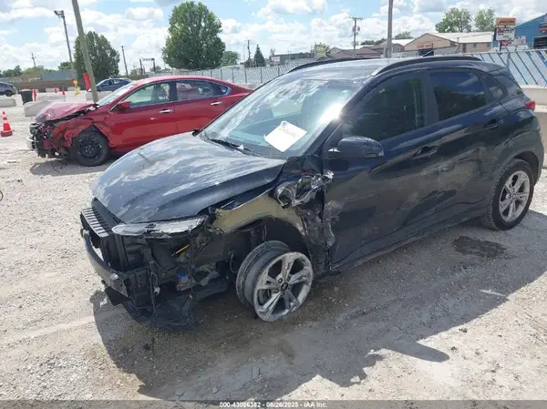 KM8K6CAB7PU002030 2023 HYUNDAI KONA - Image 2
