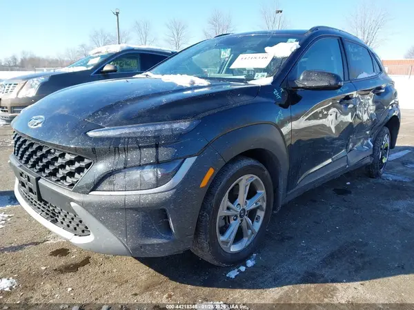 KM8K6CAB7PU003680 2023 HYUNDAI KONA - Image 2