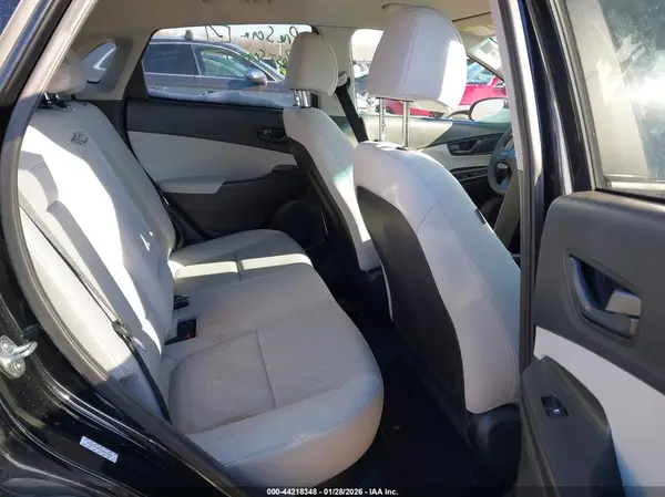 KM8K6CAB7PU003680 2023 HYUNDAI KONA - Image 8