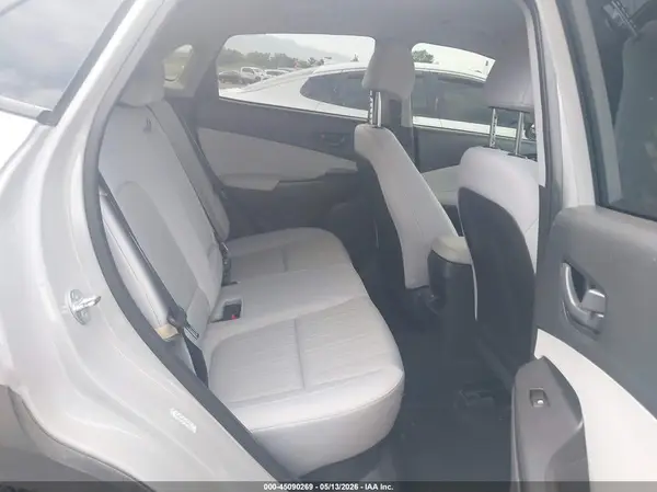 KM8K6CAB7PU008216 2023 HYUNDAI KONA - Image 8