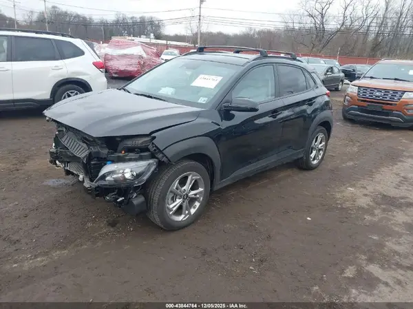 KM8K6CAB7PU041698 2023 HYUNDAI KONA - Image 2