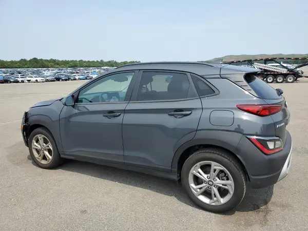 KM8K6CAB7PU043841 2023 HYUNDAI KONA - Image 2