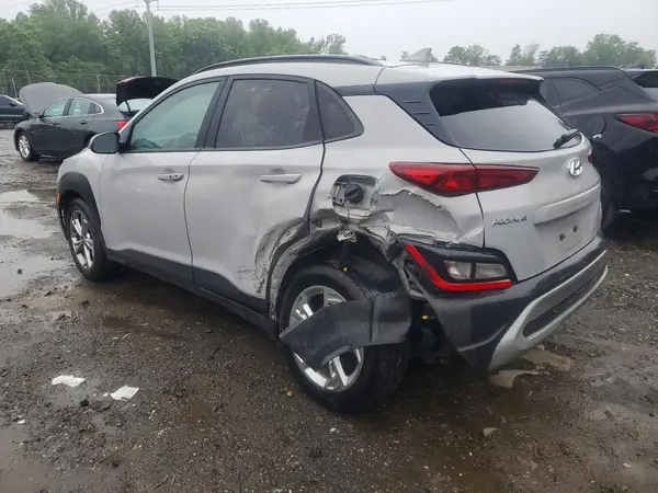 KM8K6CAB7PU057268 2023 HYUNDAI KONA - Image 2