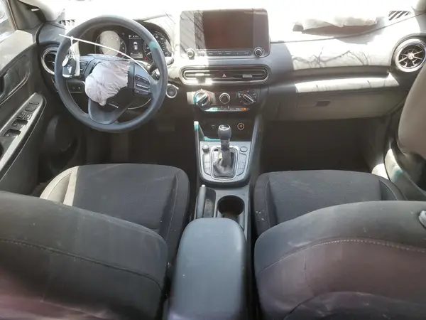 KM8K6CAB7PU059828 2023 HYUNDAI KONA - Image 8