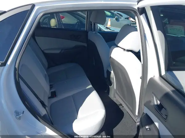 KM8K6CAB7PU060915 2023 HYUNDAI KONA - Image 8