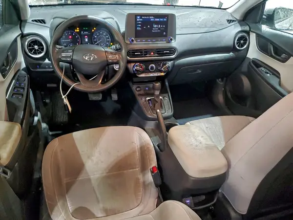 KM8K6CAB7PU940593 2023 HYUNDAI KONA - Image 8