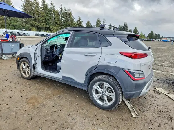 KM8K6CAB7PU947446 2023 HYUNDAI KONA - Image 2