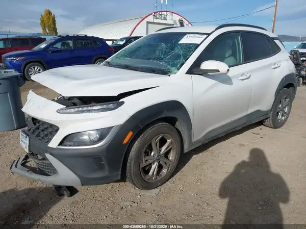 KM8K6CAB7PU949780 2023 HYUNDAI KONA - Image 2