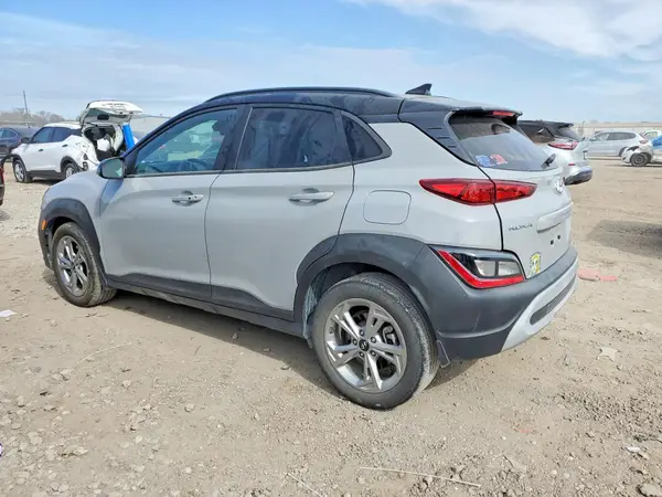 KM8K6CAB7PU954543 2023 HYUNDAI KONA - Image 2