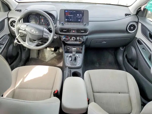 KM8K6CAB7PU954543 2023 HYUNDAI KONA - Image 8