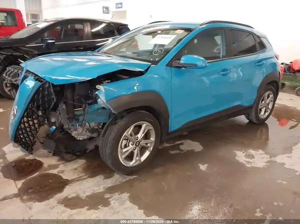 KM8K6CAB7PU956633 2023 HYUNDAI KONA - Image 2