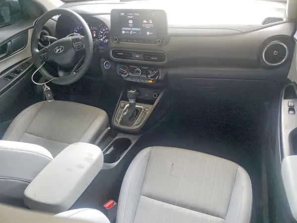 KM8K6CAB7PU964070 2023 HYUNDAI KONA - Image 8