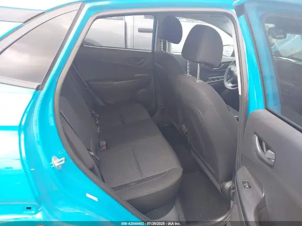 KM8K6CAB7PU972377 2023 HYUNDAI KONA - Image 8