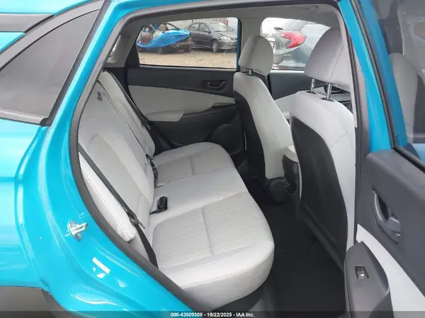 KM8K6CAB7PU977286 2023 HYUNDAI KONA - Image 8