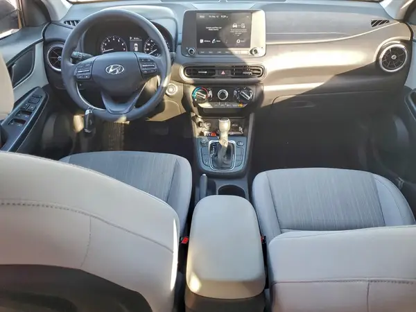 KM8K6CAB7PU988496 2023 HYUNDAI KONA - Image 8