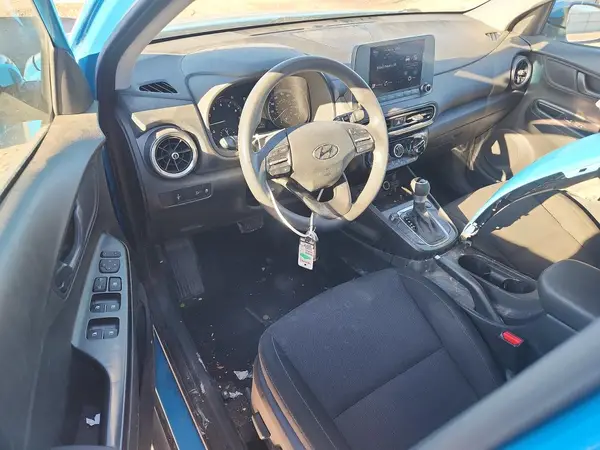 KM8K6CAB7PU996856 2023 HYUNDAI KONA - Image 8