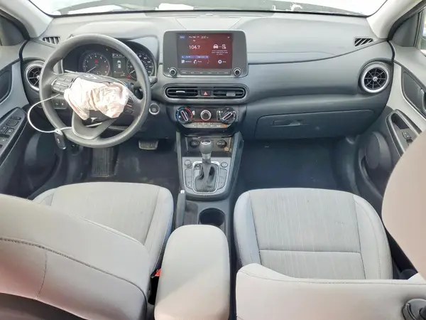 KM8K6CAB8NU758477 2022 HYUNDAI KONA - Image 8