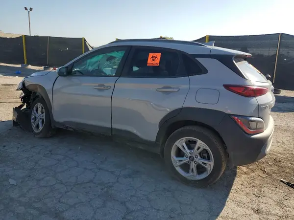 KM8K6CAB8NU845781 2022 HYUNDAI KONA - Image 2