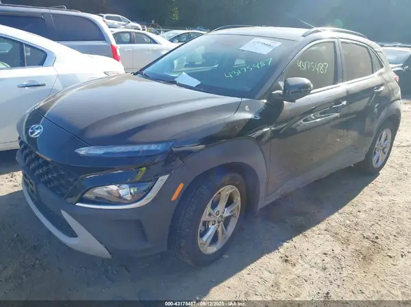 KM8K6CAB8NU889764 2022 HYUNDAI KONA - Image 2