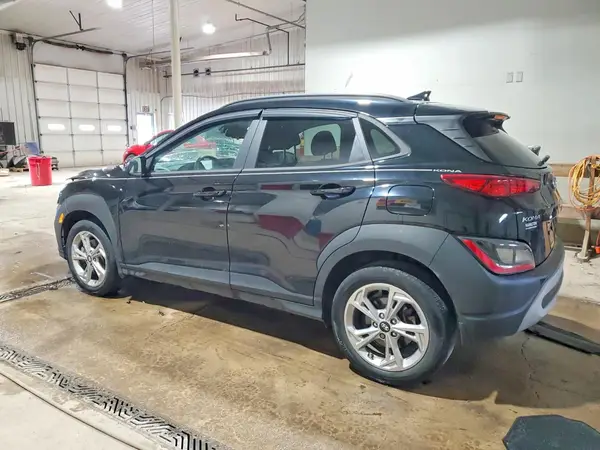 KM8K6CAB8NU894348 2022 HYUNDAI KONA - Image 2