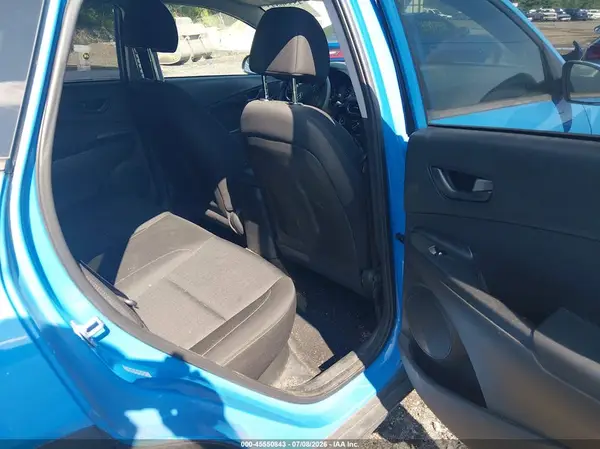 KM8K6CAB8NU896181 2022 HYUNDAI KONA - Image 8