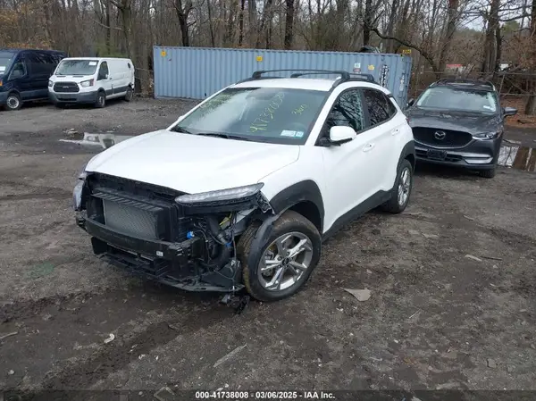 KM8K6CAB8NU924240 2022 HYUNDAI KONA - Image 2