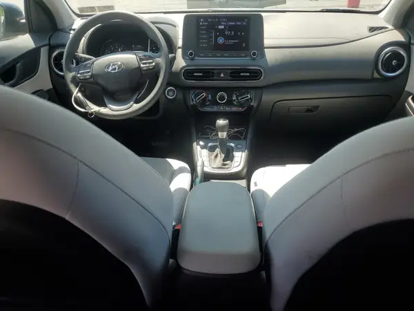 KM8K6CAB8PU003039 2023 HYUNDAI KONA - Image 8