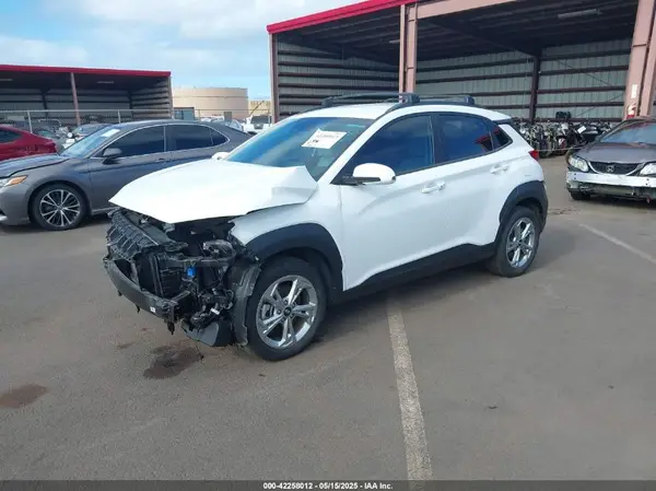 KM8K6CAB8PU038521 2023 HYUNDAI KONA - Image 2