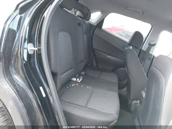 KM8K6CAB8PU041614 2023 HYUNDAI KONA - Image 8