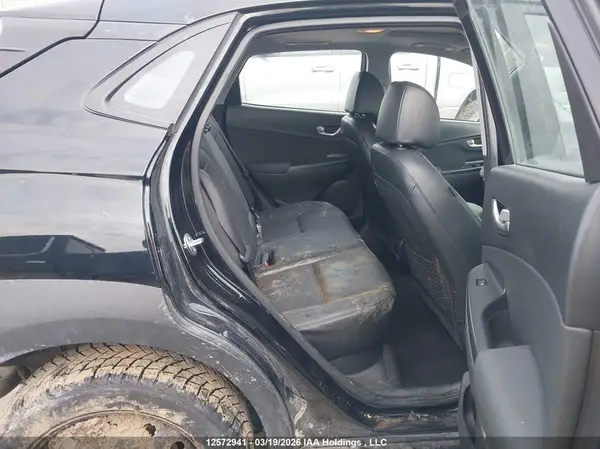 KM8K6CAB8PU046408 2023 HYUNDAI KONA - Image 8