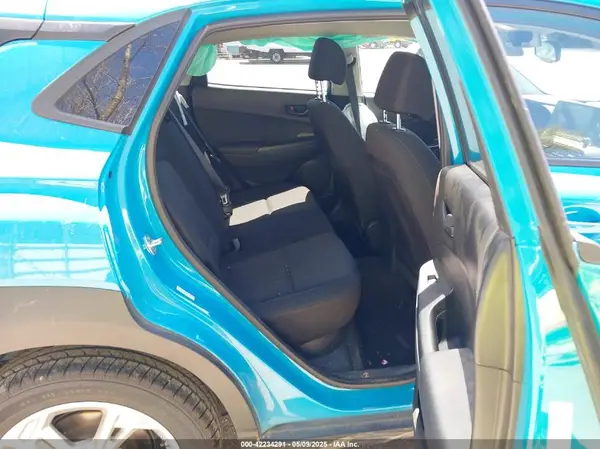 KM8K6CAB9NU773781 2022 HYUNDAI KONA - Image 8