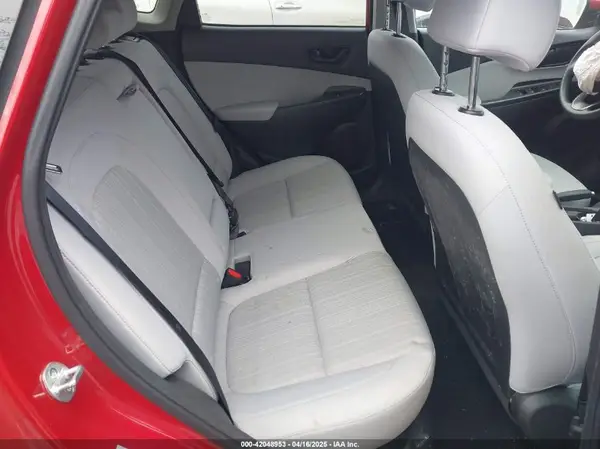 KM8K6CAB9NU777880 2022 HYUNDAI KONA - Image 8